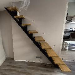Поручень из цельноламельного дуба для лестницы 2500х60х40 мм