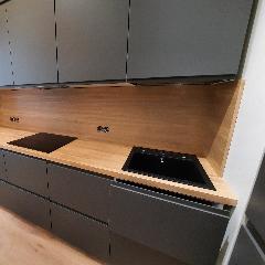 Фартук из массива дуба для кухни 2160х584х16 мм